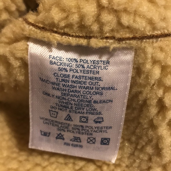 Women’s Faux Suede Sherpa Vest - Picture 8 of 8